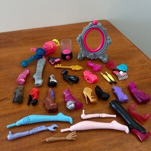 Monster High Single Shoes and Accessories